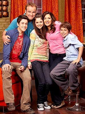 wizards-of-waverly-place.jpg