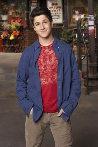wizards-of-waverly-place_3.jpg